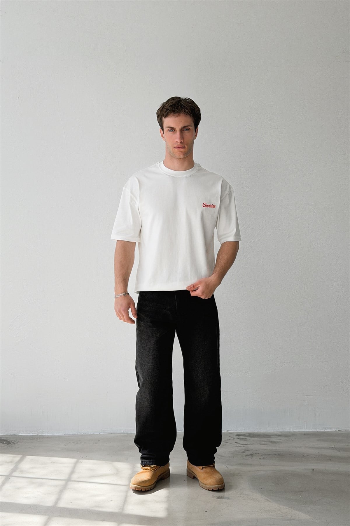 Cherry Baskılı Tişört