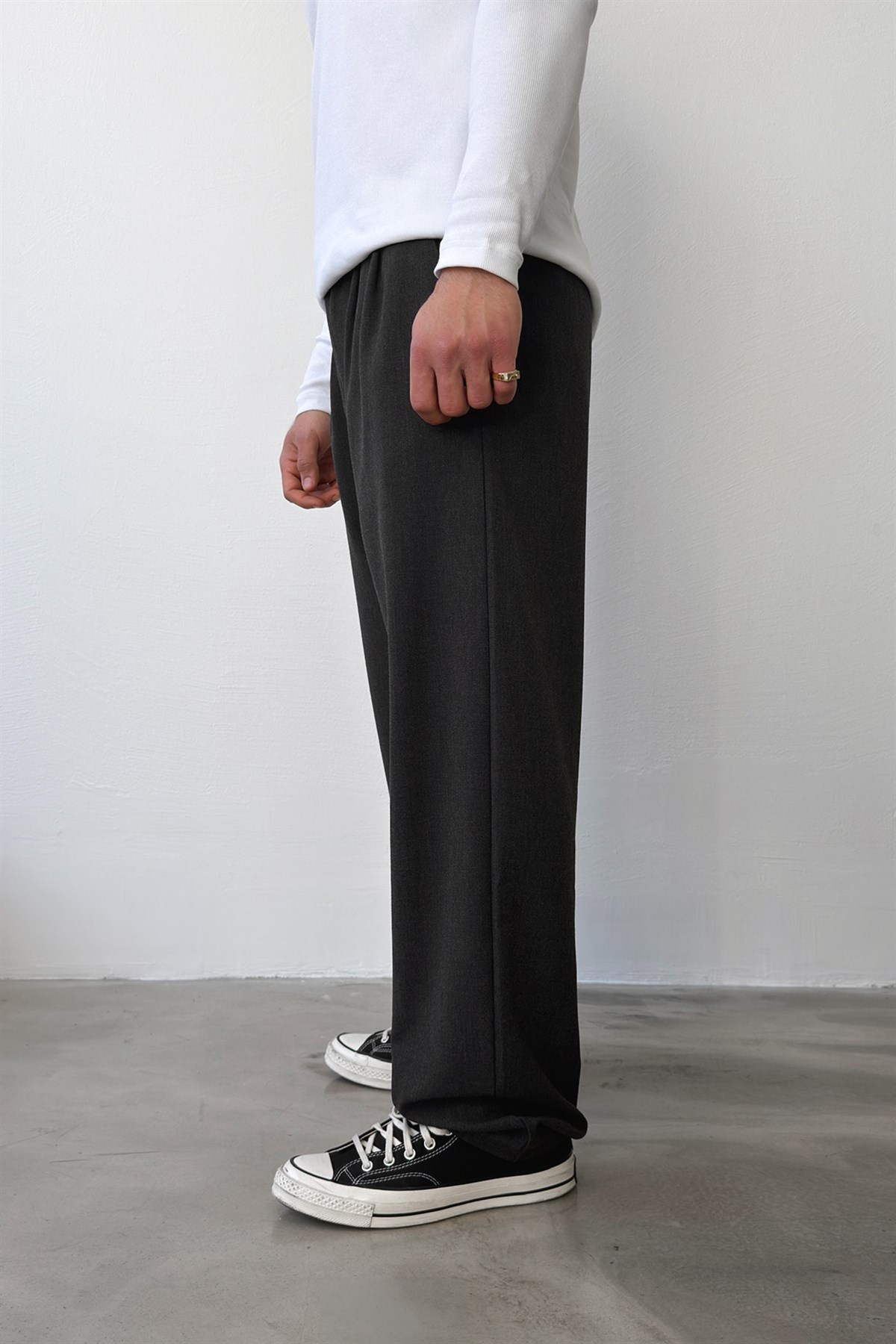 Çift Pileli Kumaş Pantolon