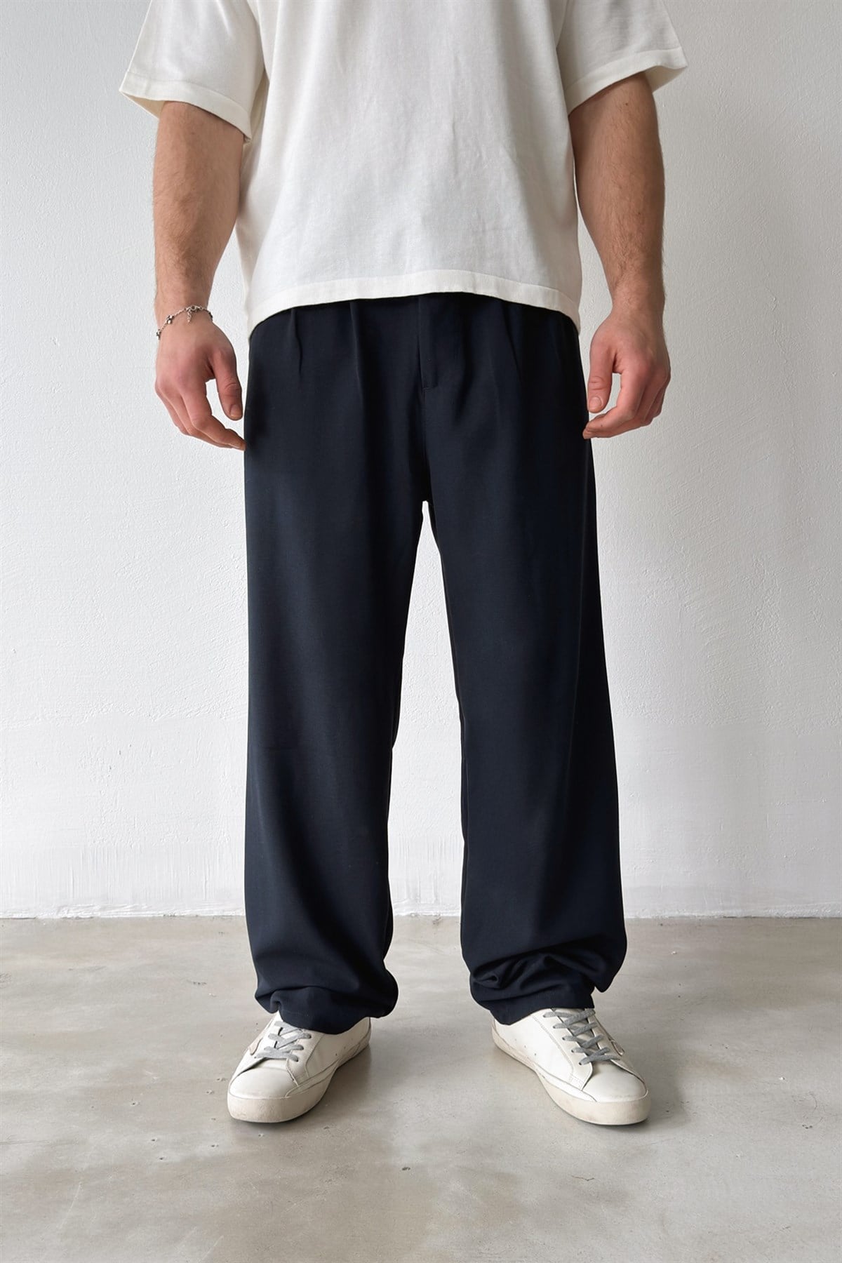 Çift Pileli Kumaş Pantolon Lacivert