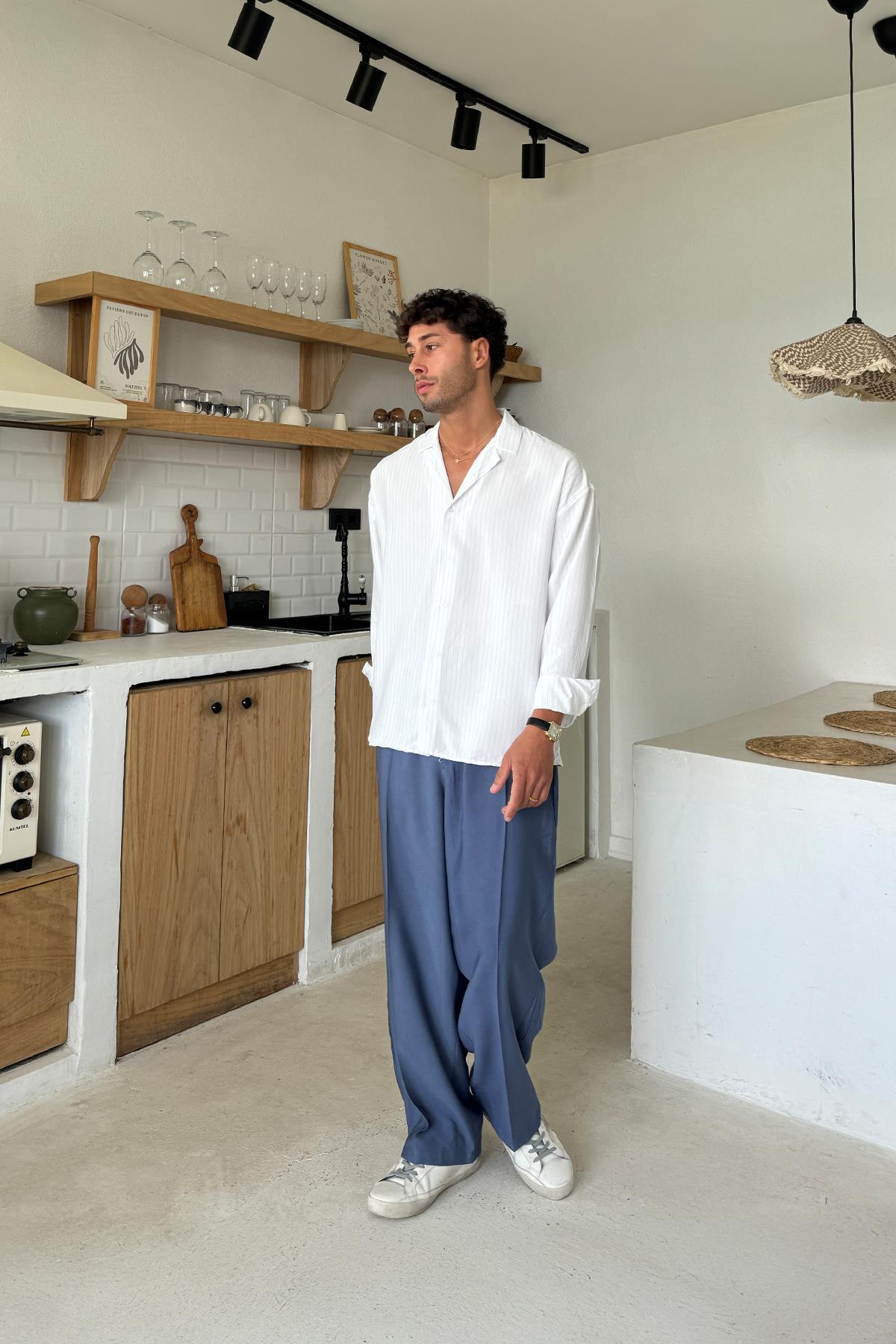 Beyaz Çizgi Detay Oversize Gömlek