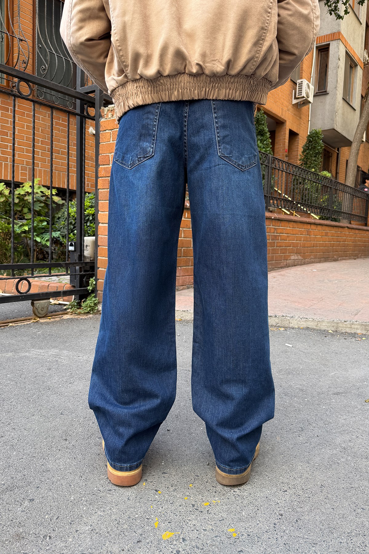 Gravel Mid Blue Baggy Fit Jeans