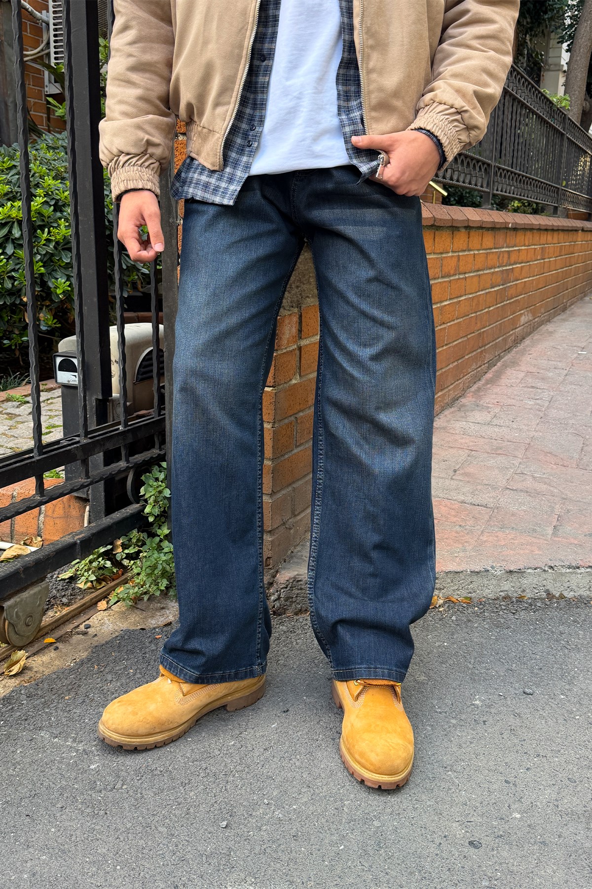 Gravel Smoke Indigo Baggy Fit Jeans