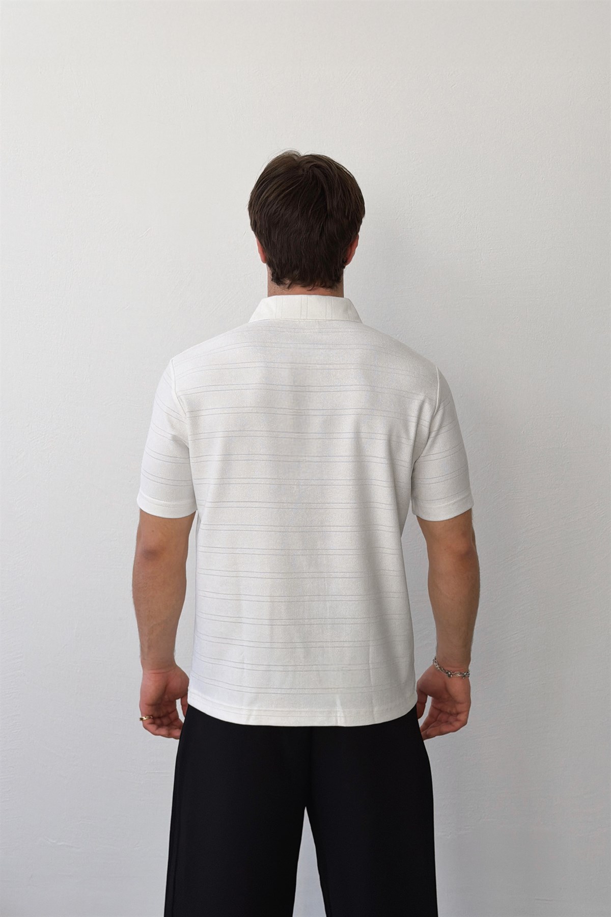 Çizgili Gömlek Yaka Tişört