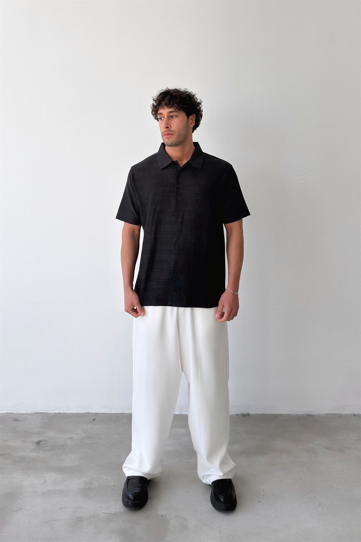 Çizgili Gömlek Yaka Tişört