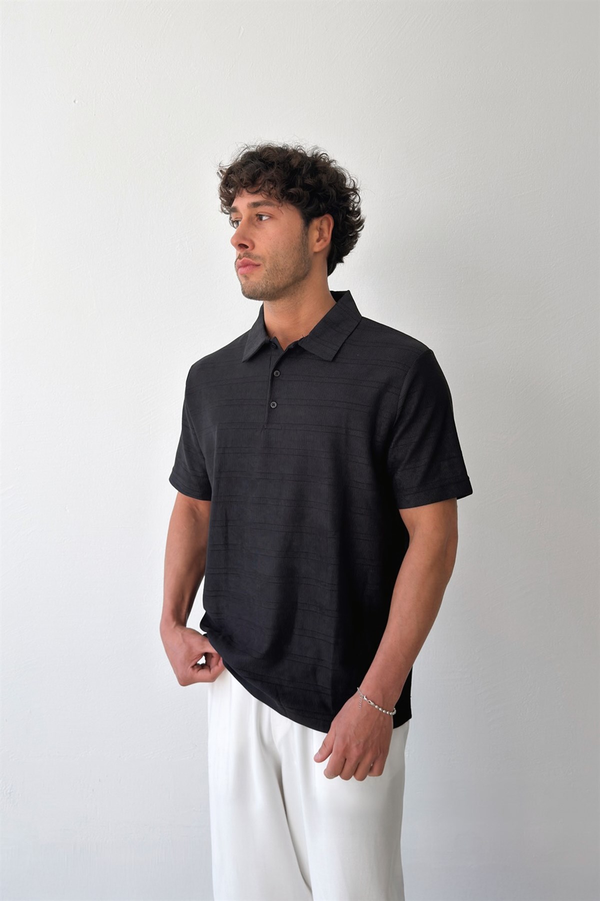 Çizgili Gömlek Yaka Tişört