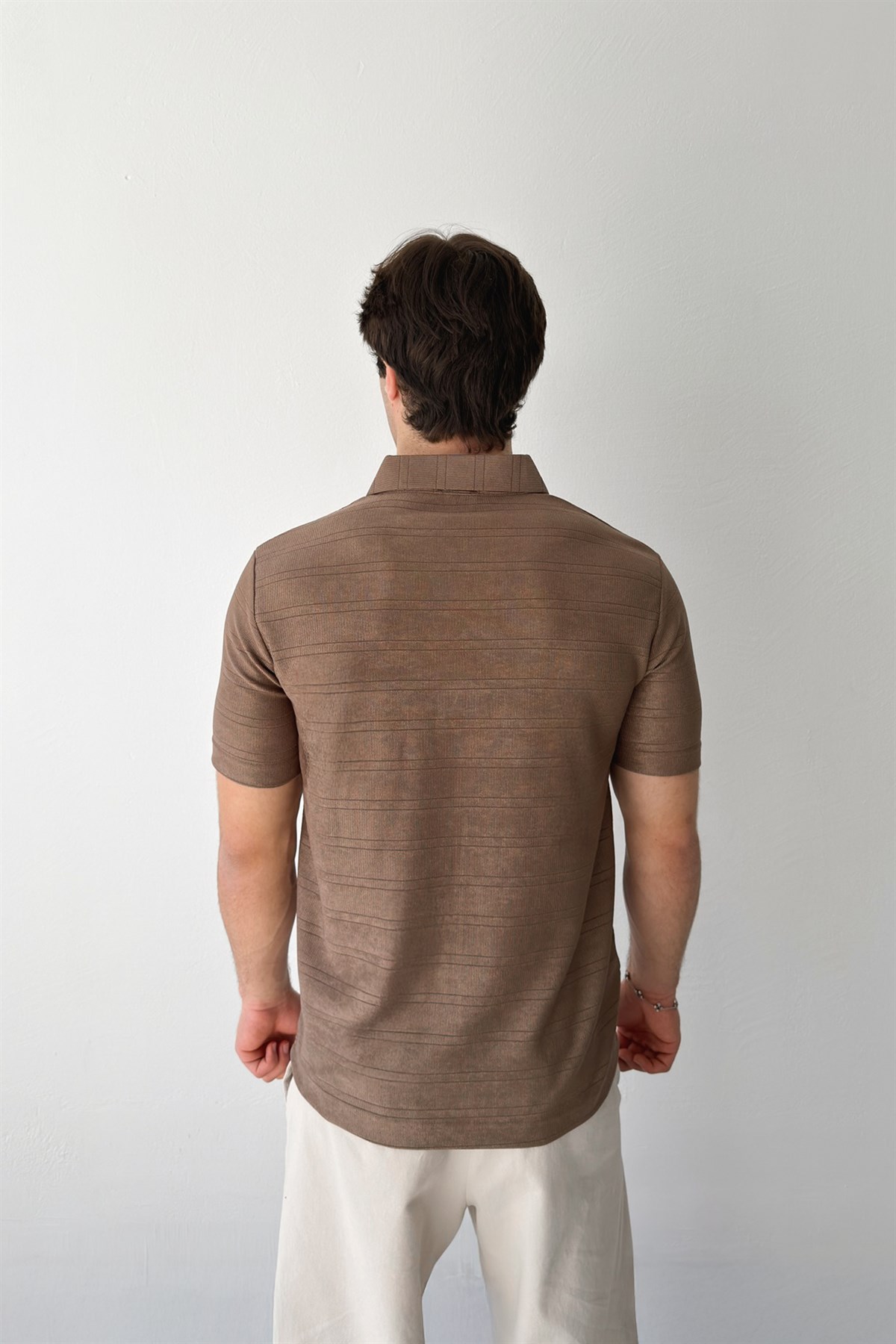 Çizgili Gömlek Yaka Tişört