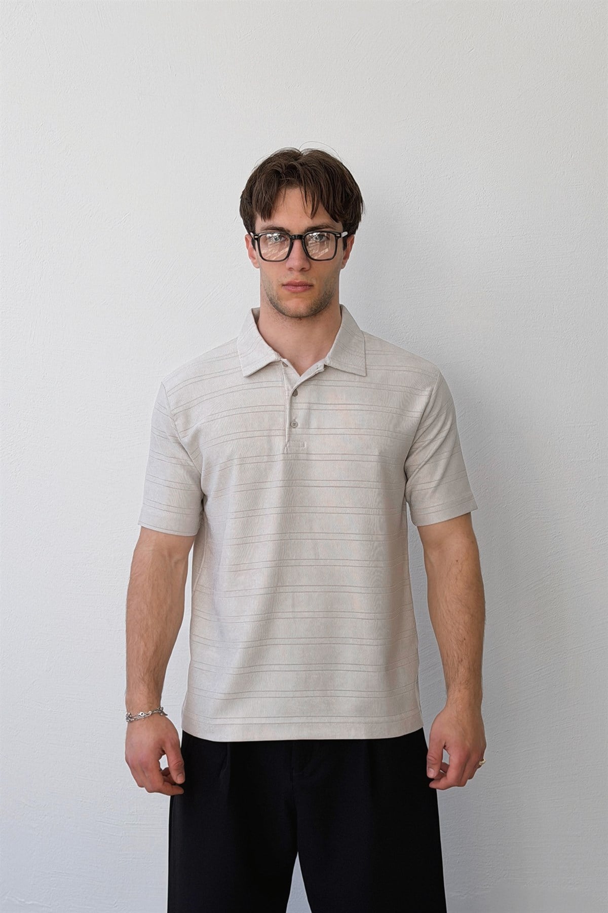 Çizgili Gömlek Yaka Tişört