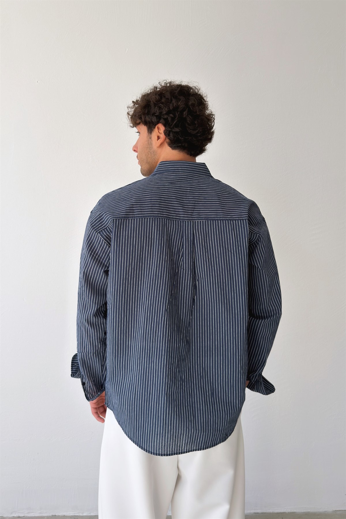 Çizgili Lacivert Keten Gömlek