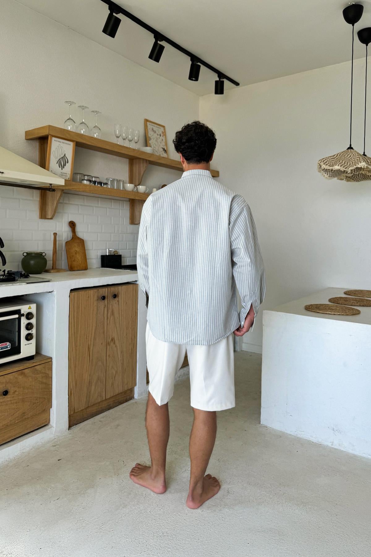 Gri Çizgili Oversize Gömlek