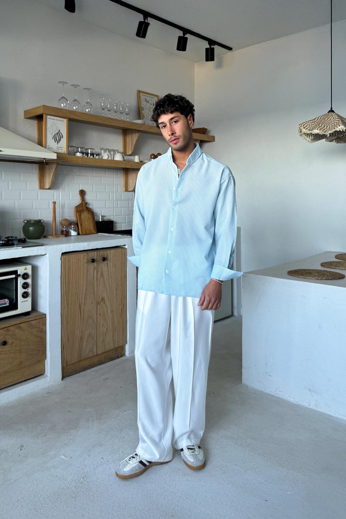 Mavi Çizgili Oversize Gömlek