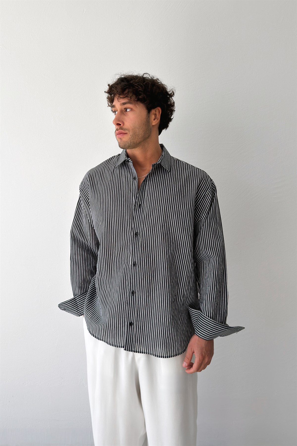 Çizgili Siyah Keten Oversize Gömlek