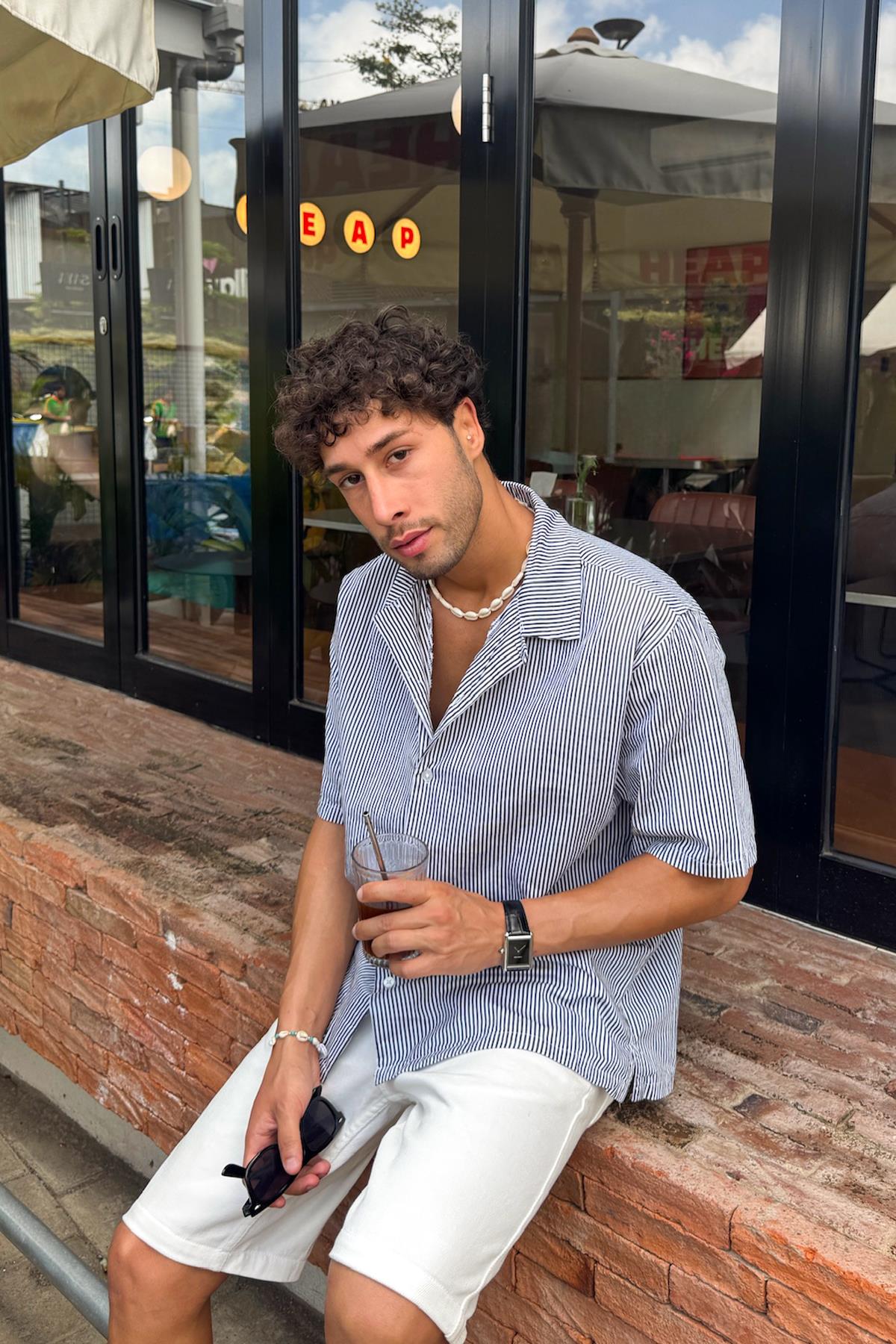 Çizgili Oversize Kısa Kol Gömlek Siyah