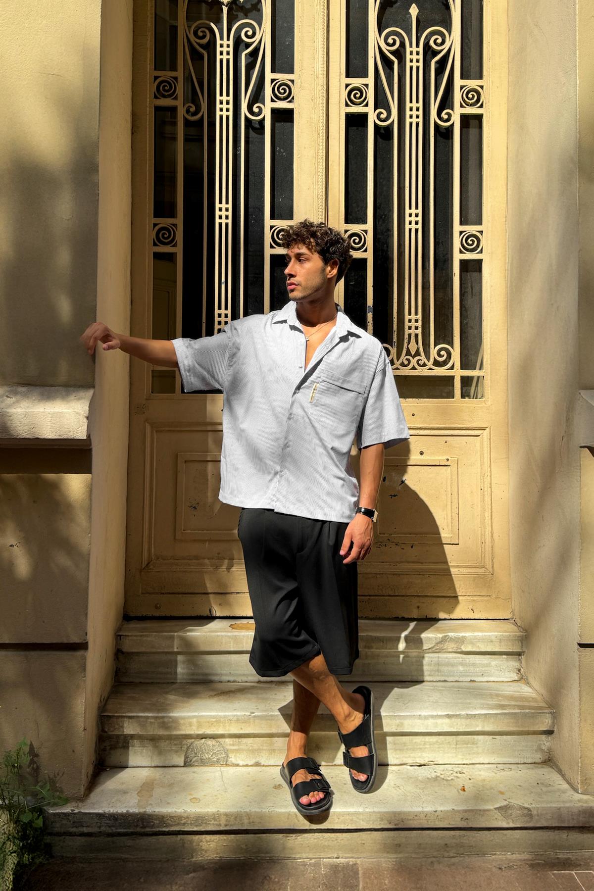 Çizgili Oversize Kısa Kol Gömlek