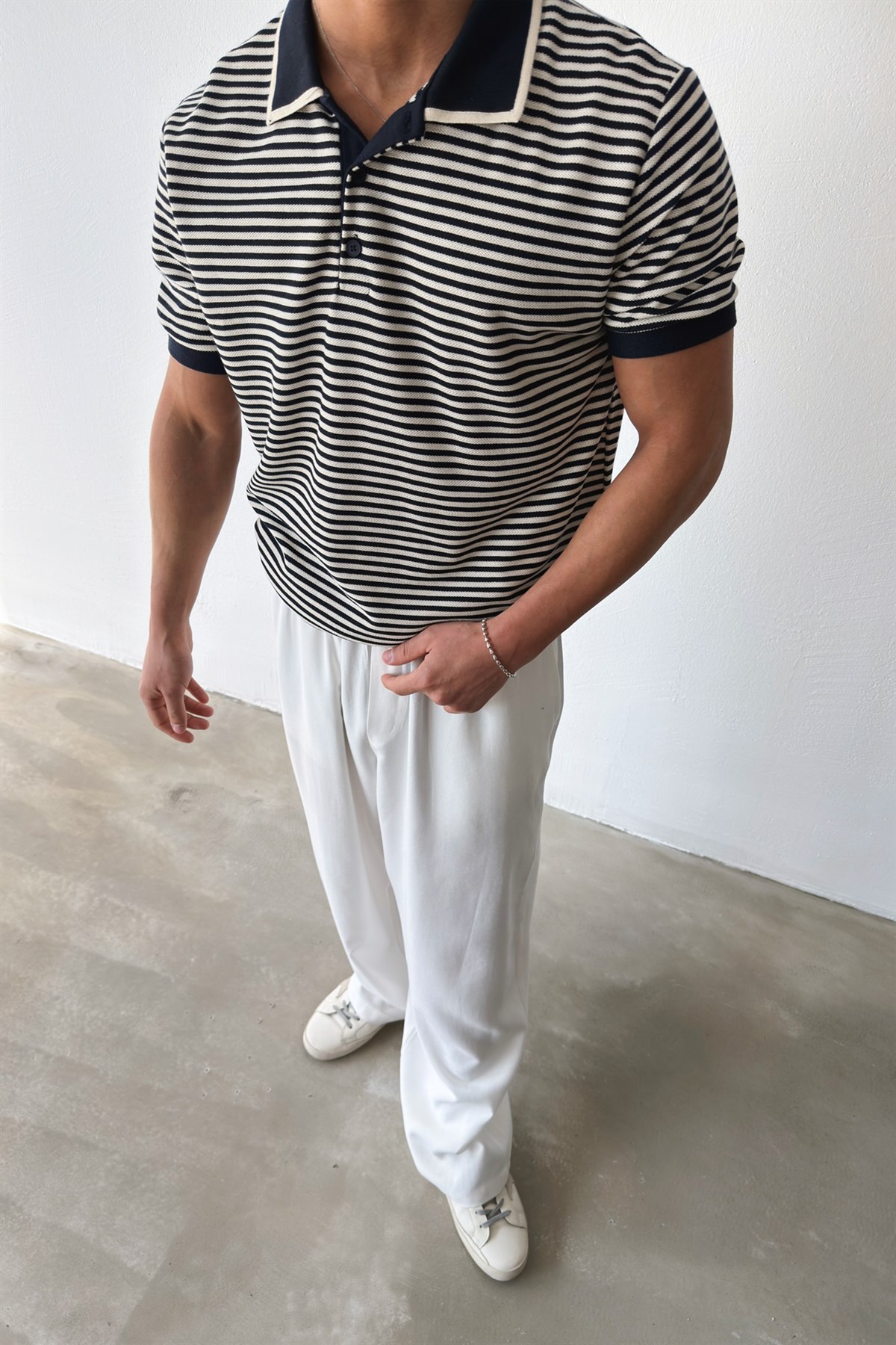 Çizgili Polo Yaka Tişört