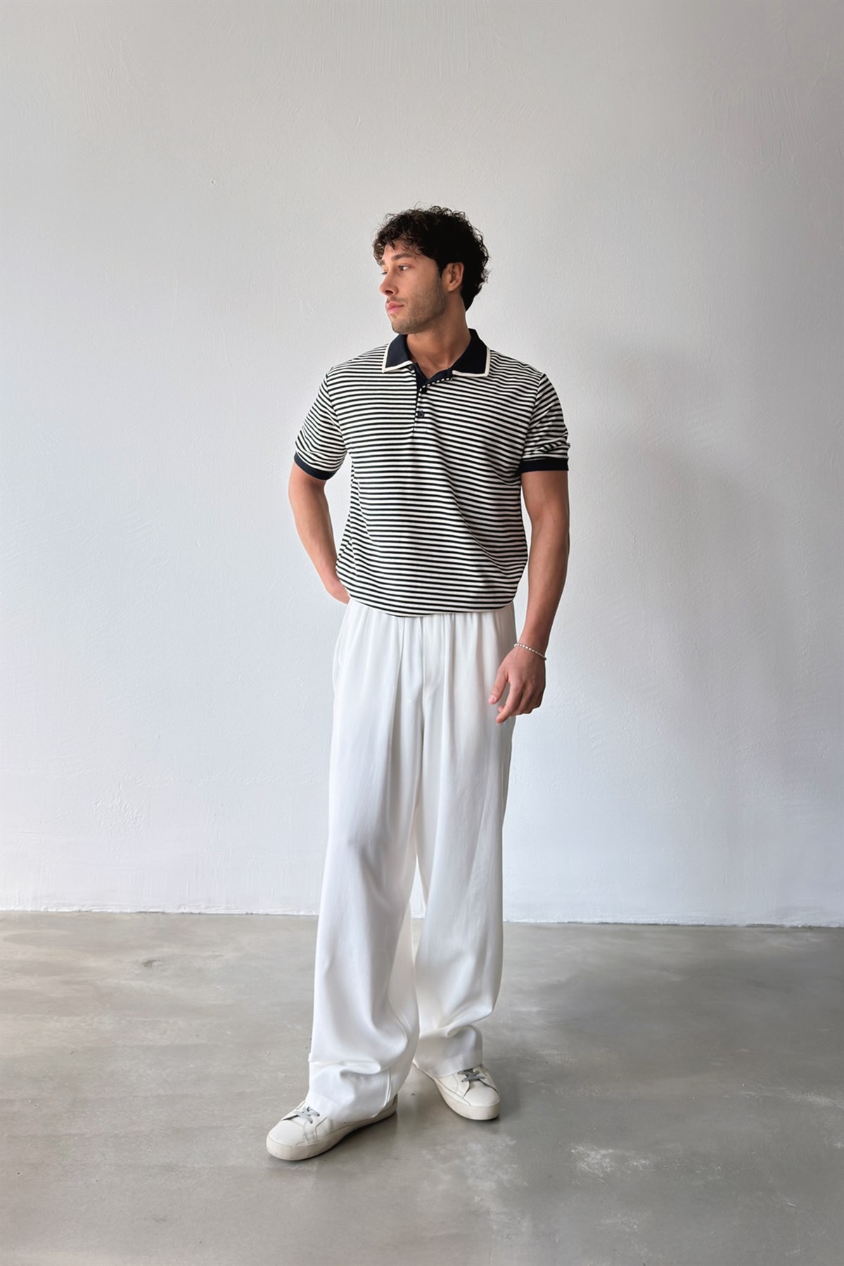 Çizgili Polo Yaka Tişört