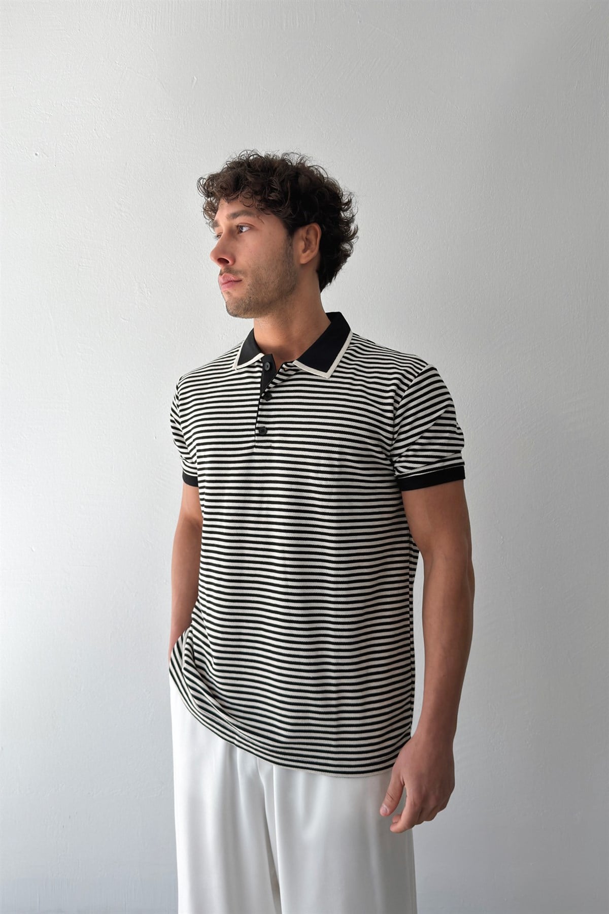 Çizgili Polo Yaka Tişört