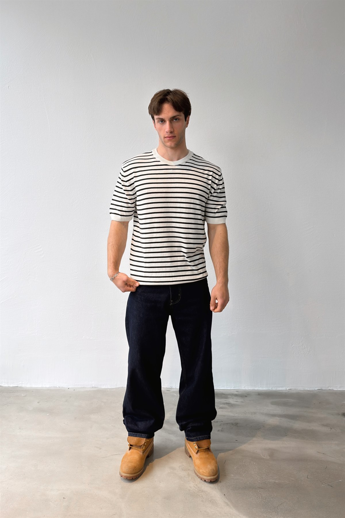 Çizgili Triko Tişört