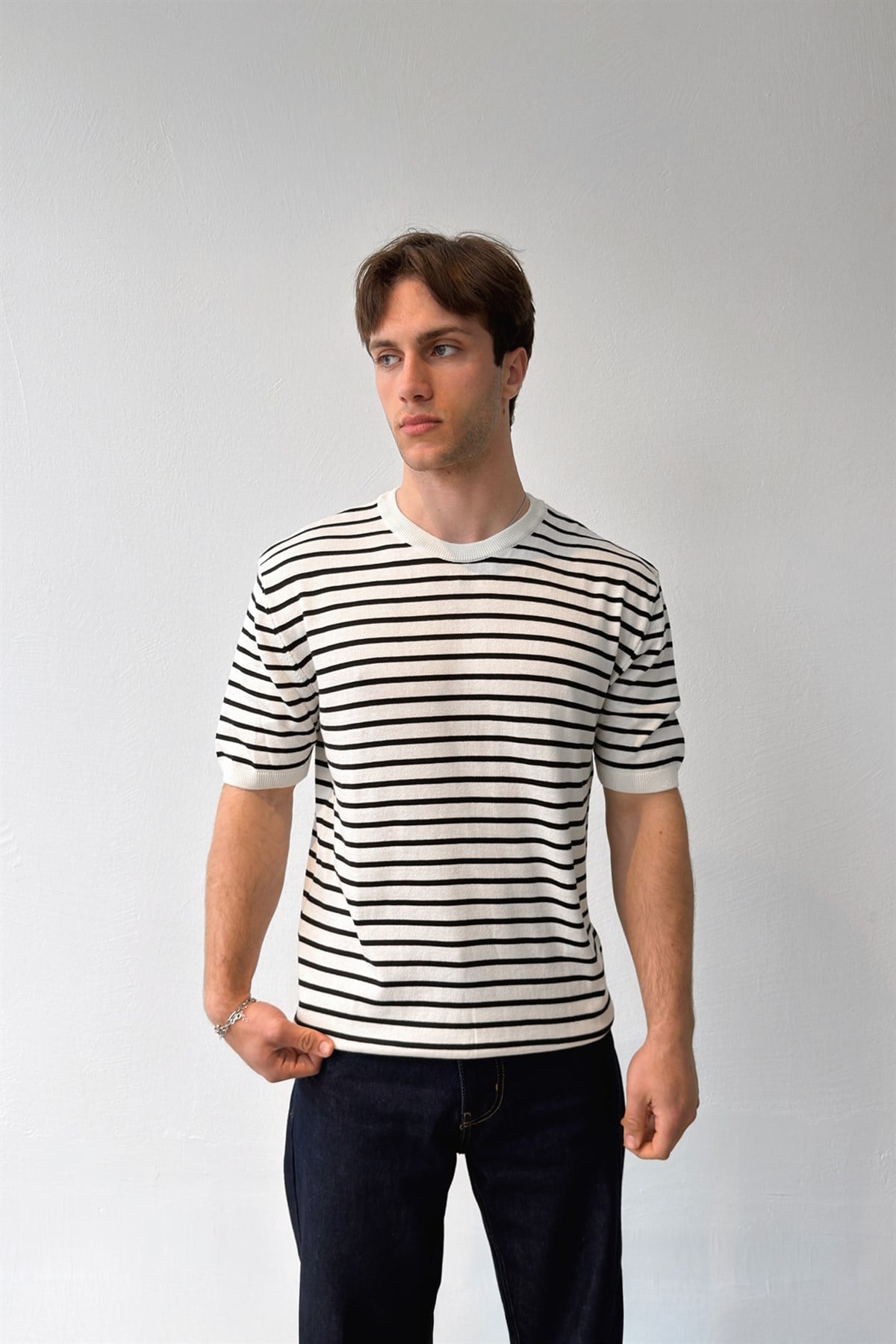 Çizgili Triko Tişört