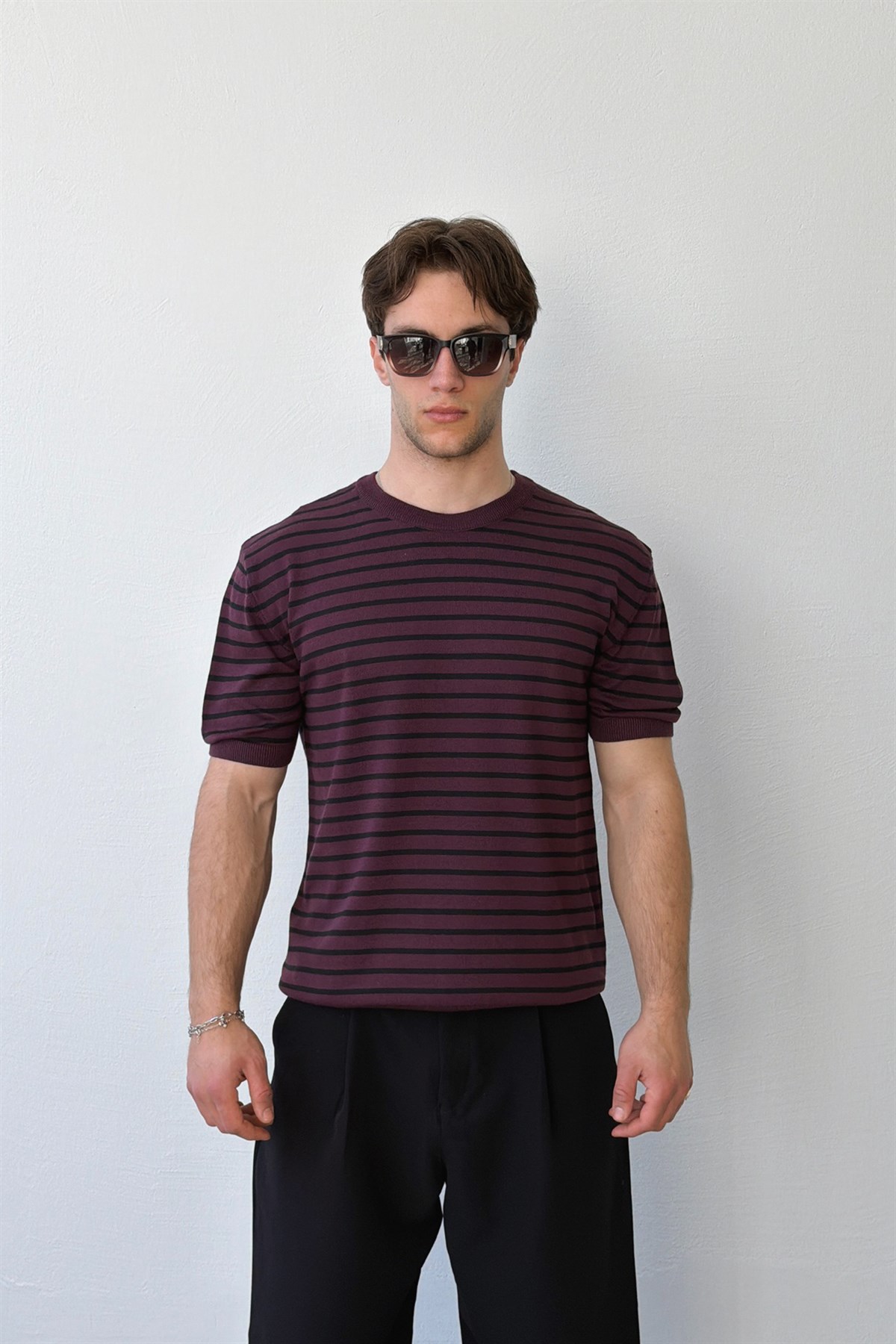 Çizgili Triko Tişört