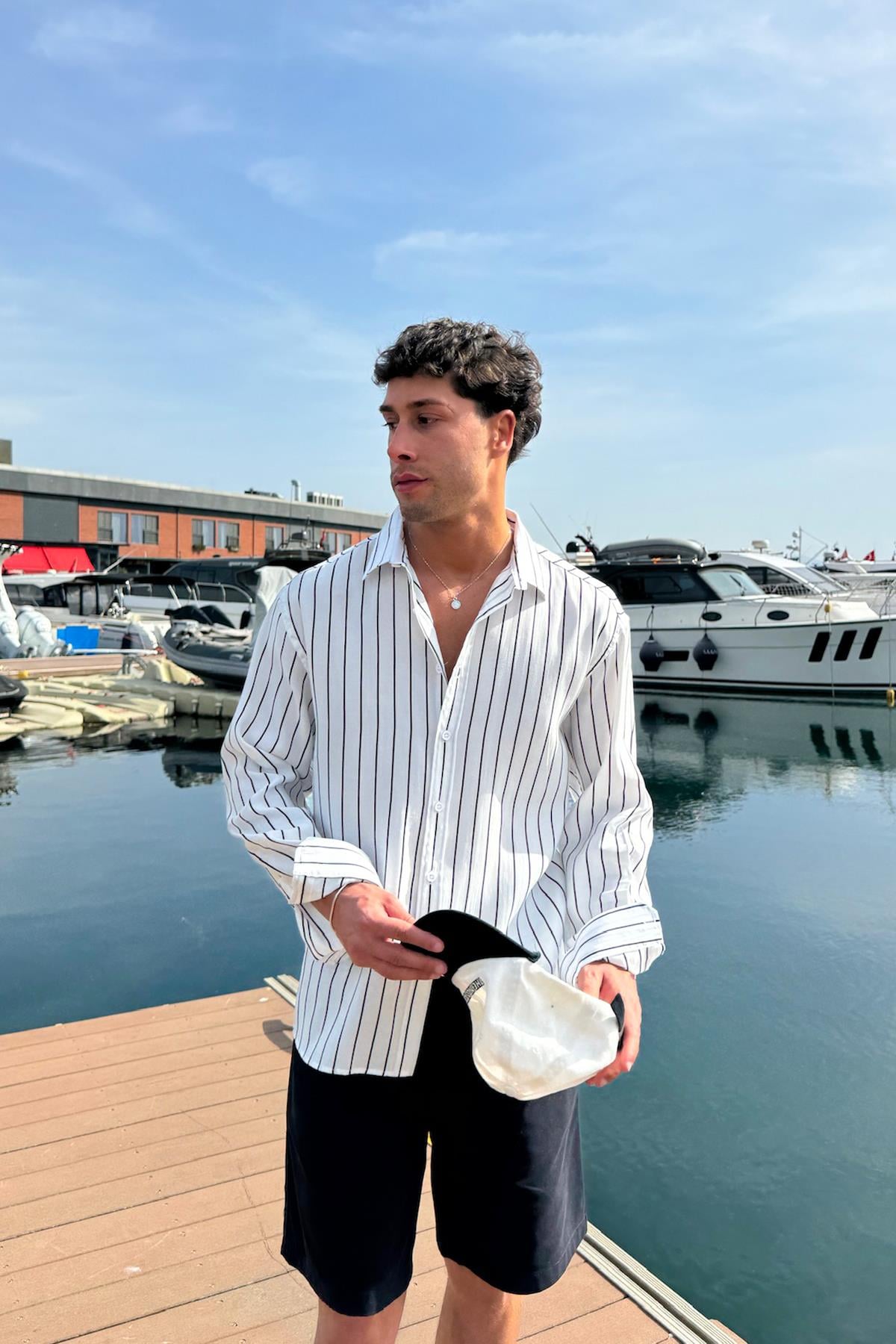 Çizgili Uzun Kol Beyaz Oversize Gömlek