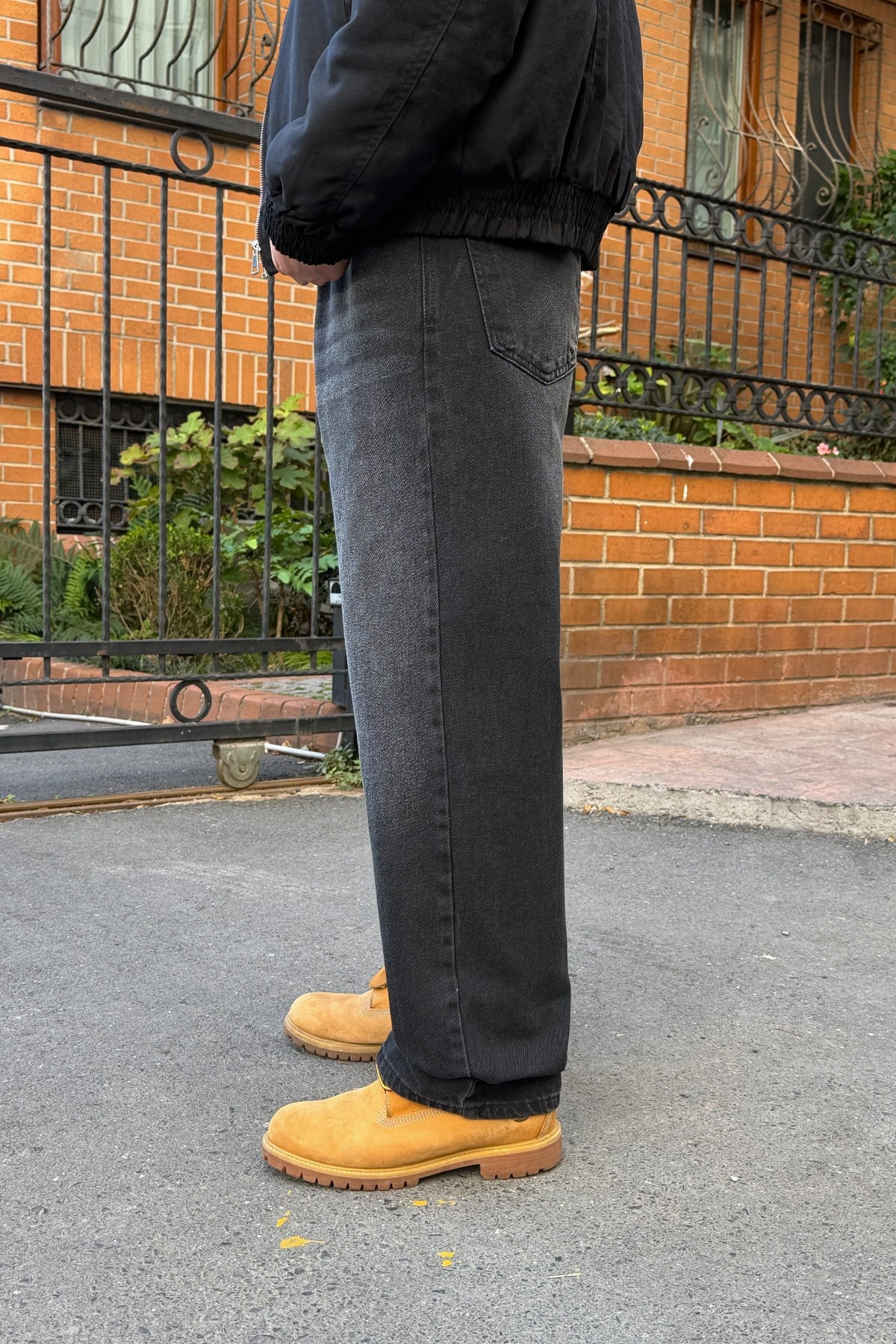 Gravel Faded Black Baggy Fit Jeans