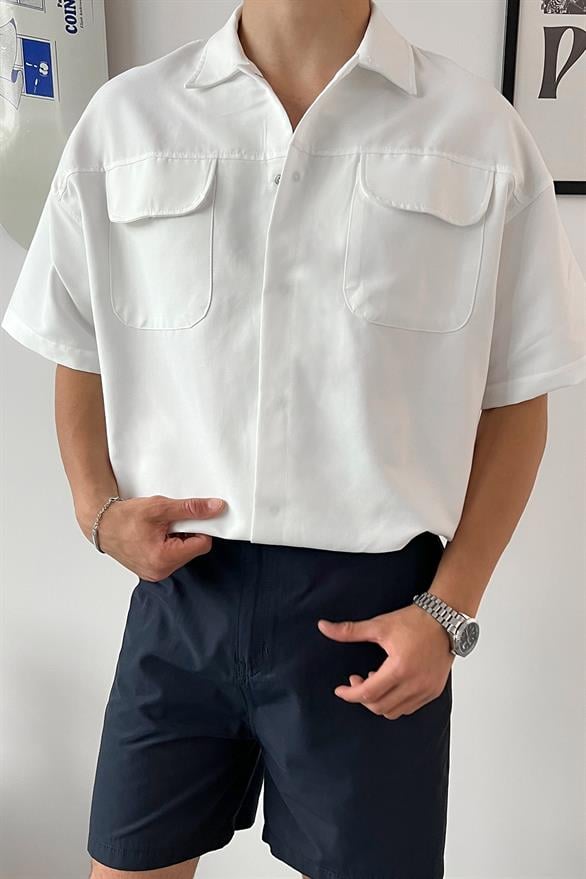 Kısa Kol Beyaz Oversize Gömlek