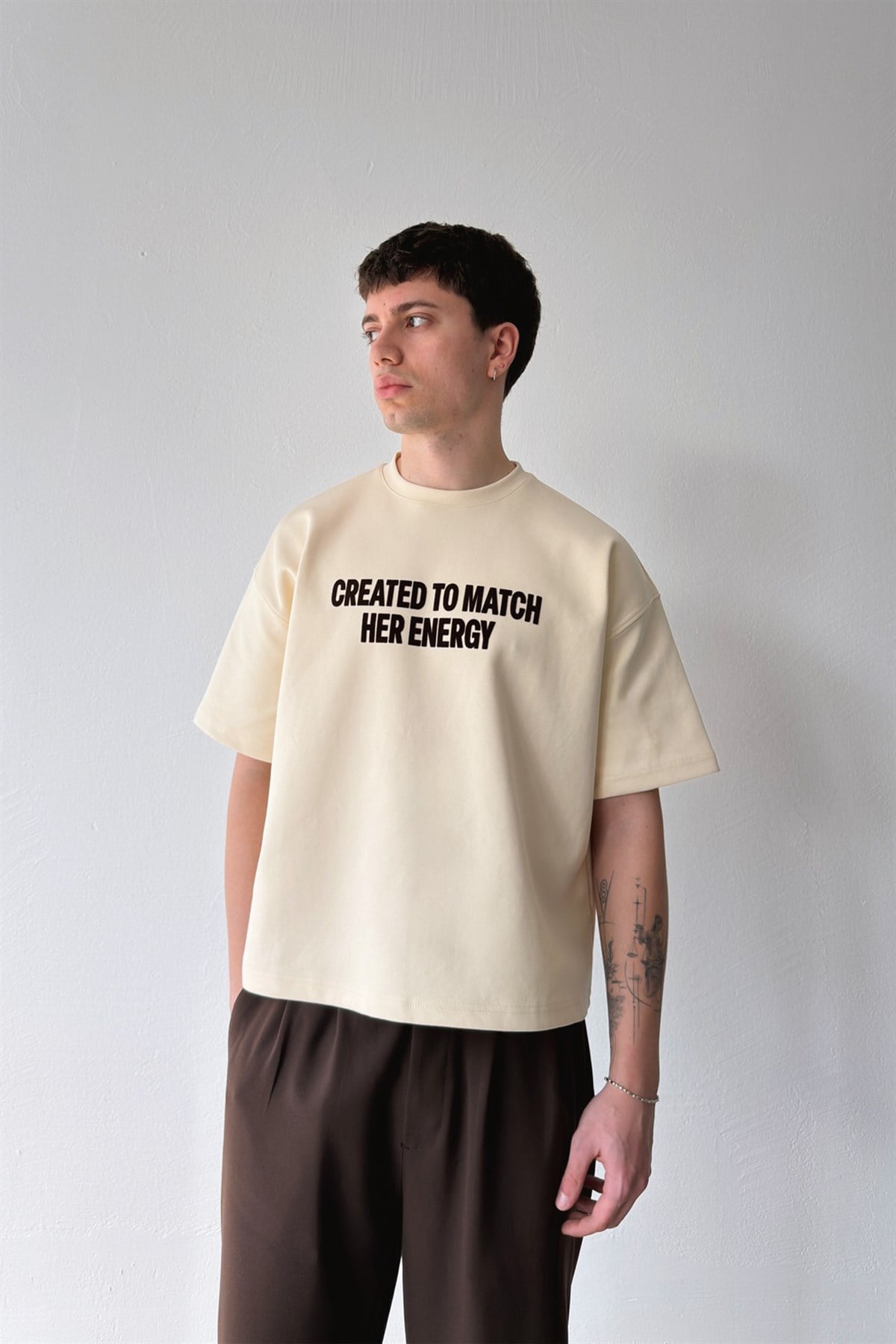 Created To Match Nakışlı Crop Tişört