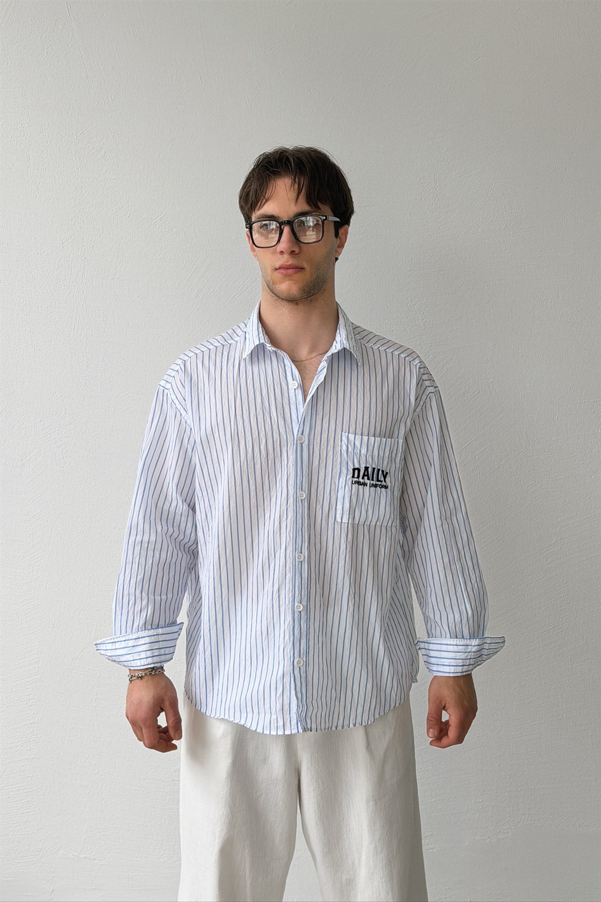 Daily Nakışlı Çizgili Beyaz Poplin Oversize Gömlek