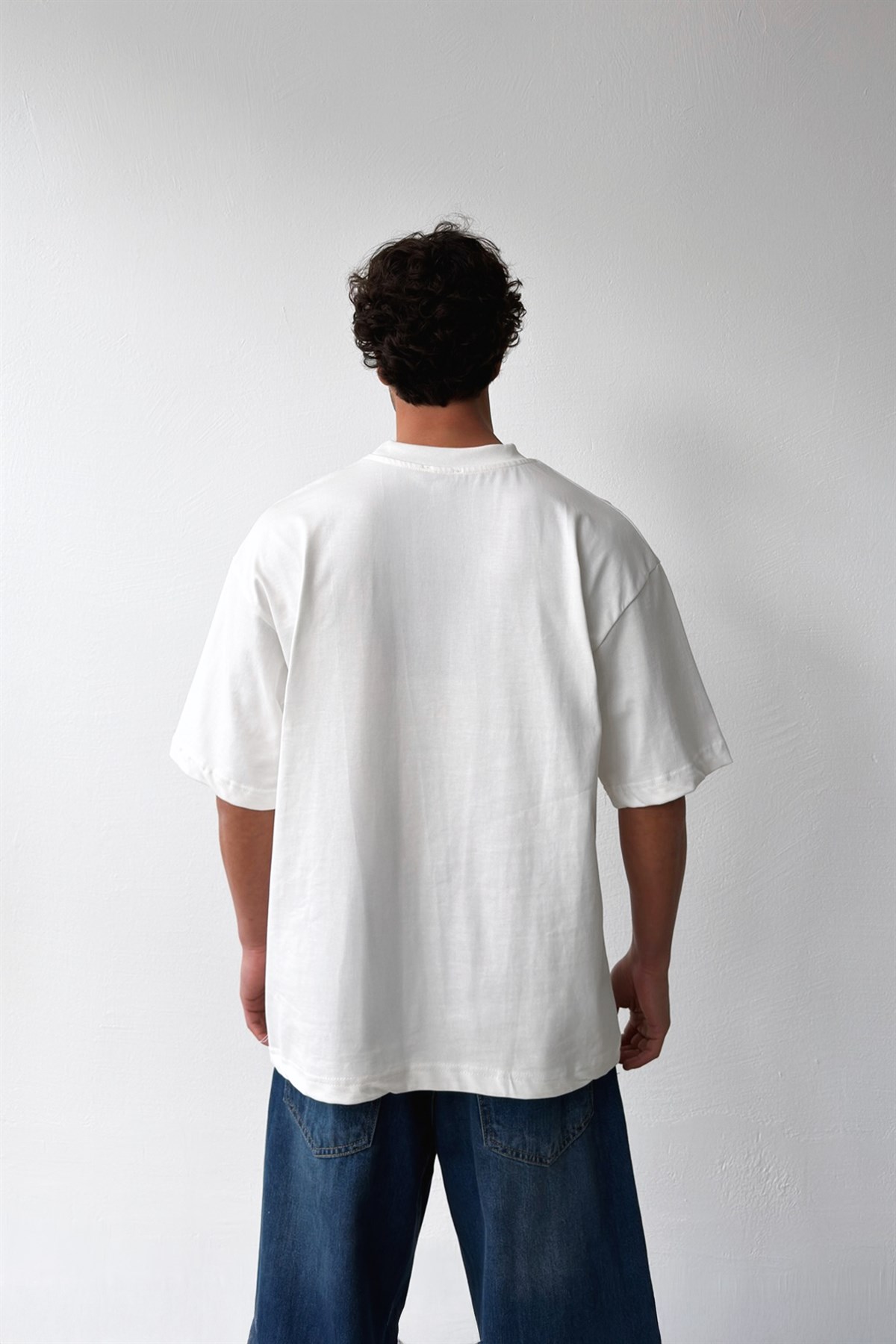 Decide Nakışlı Tişört