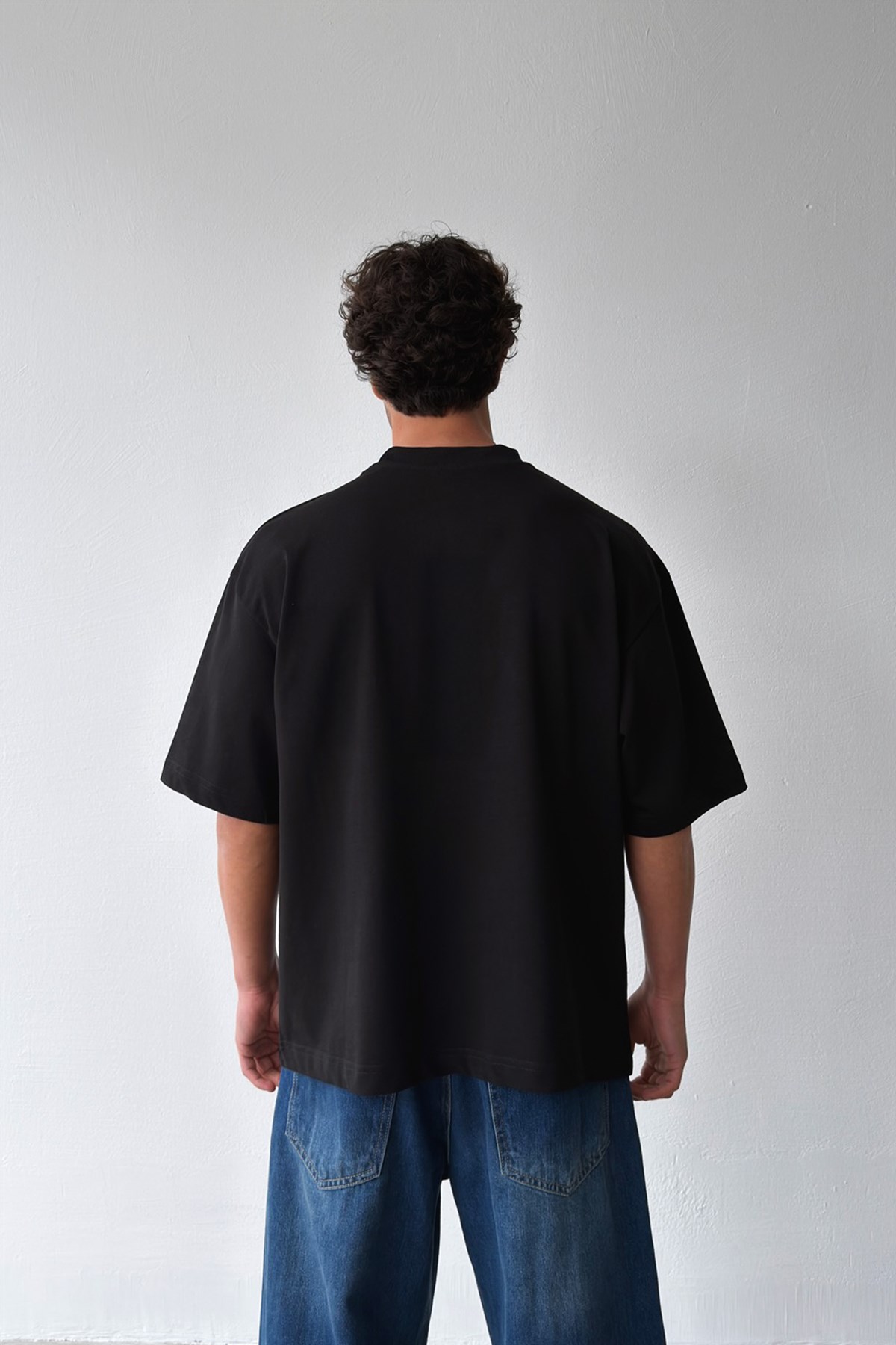 Decide Nakışlı Tişört