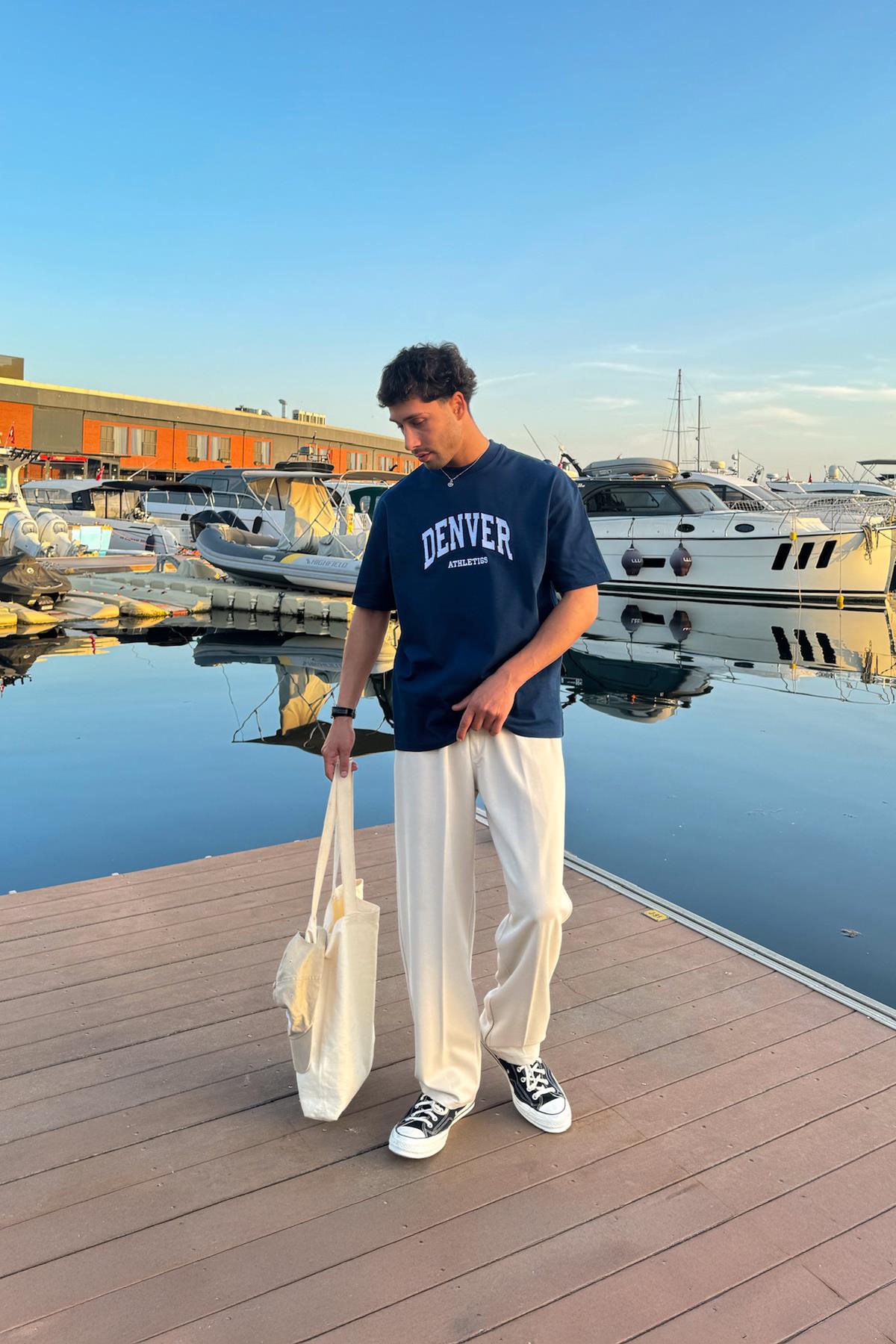 Denver Nakışlı İndigo Oversize Tişört