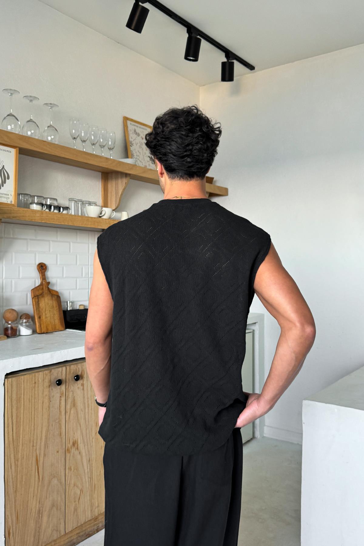 Siyah Desenli Oversize Atlet