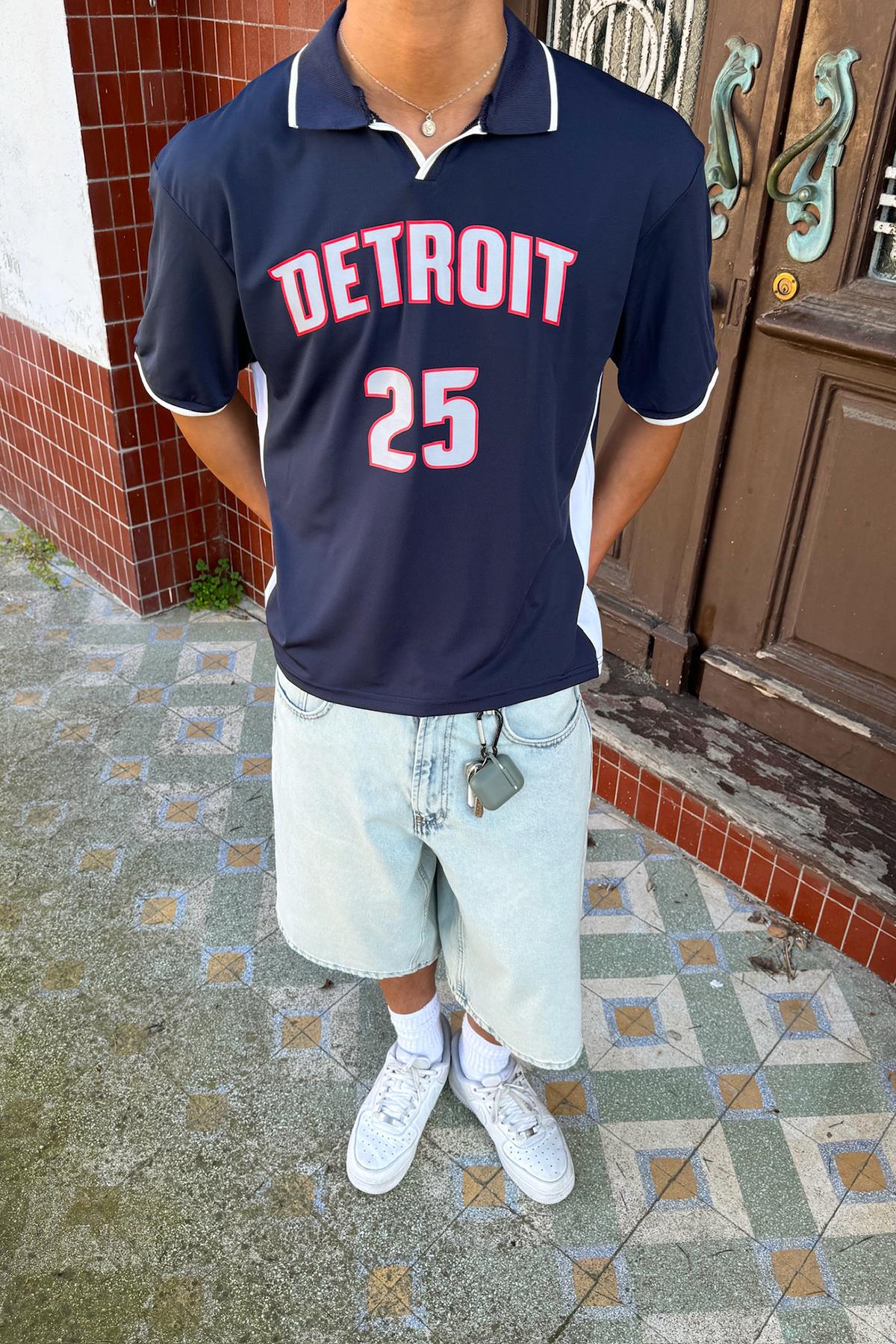 Detroit 25 Baskı Detay İndigo Polo Yaka Tişört