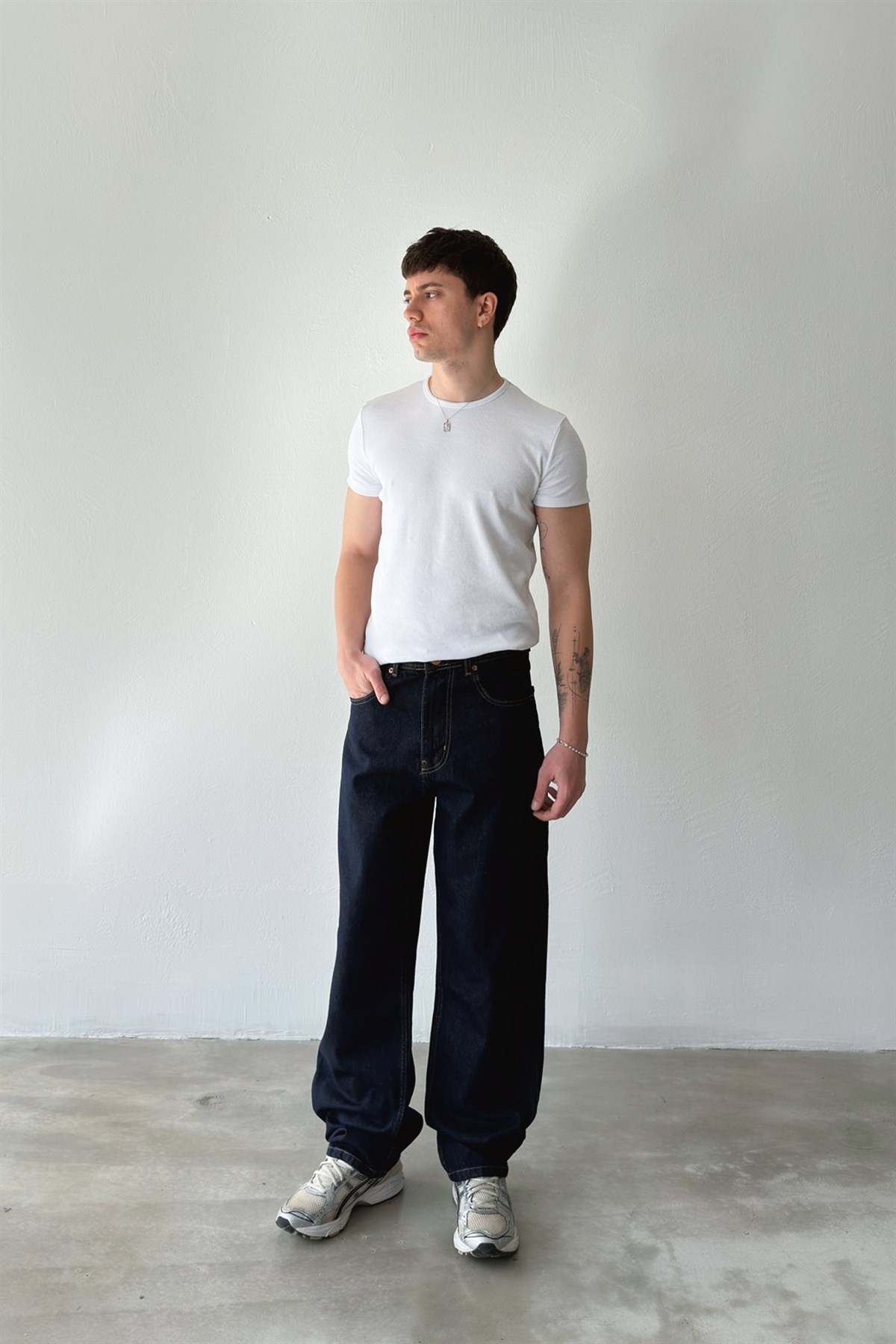 Dikiş Detaylı Baggy Jean