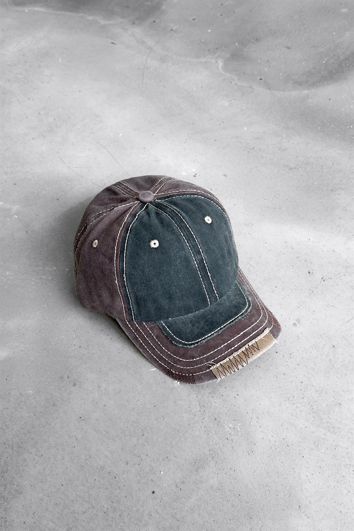 Dikiş Detaylı Şapka