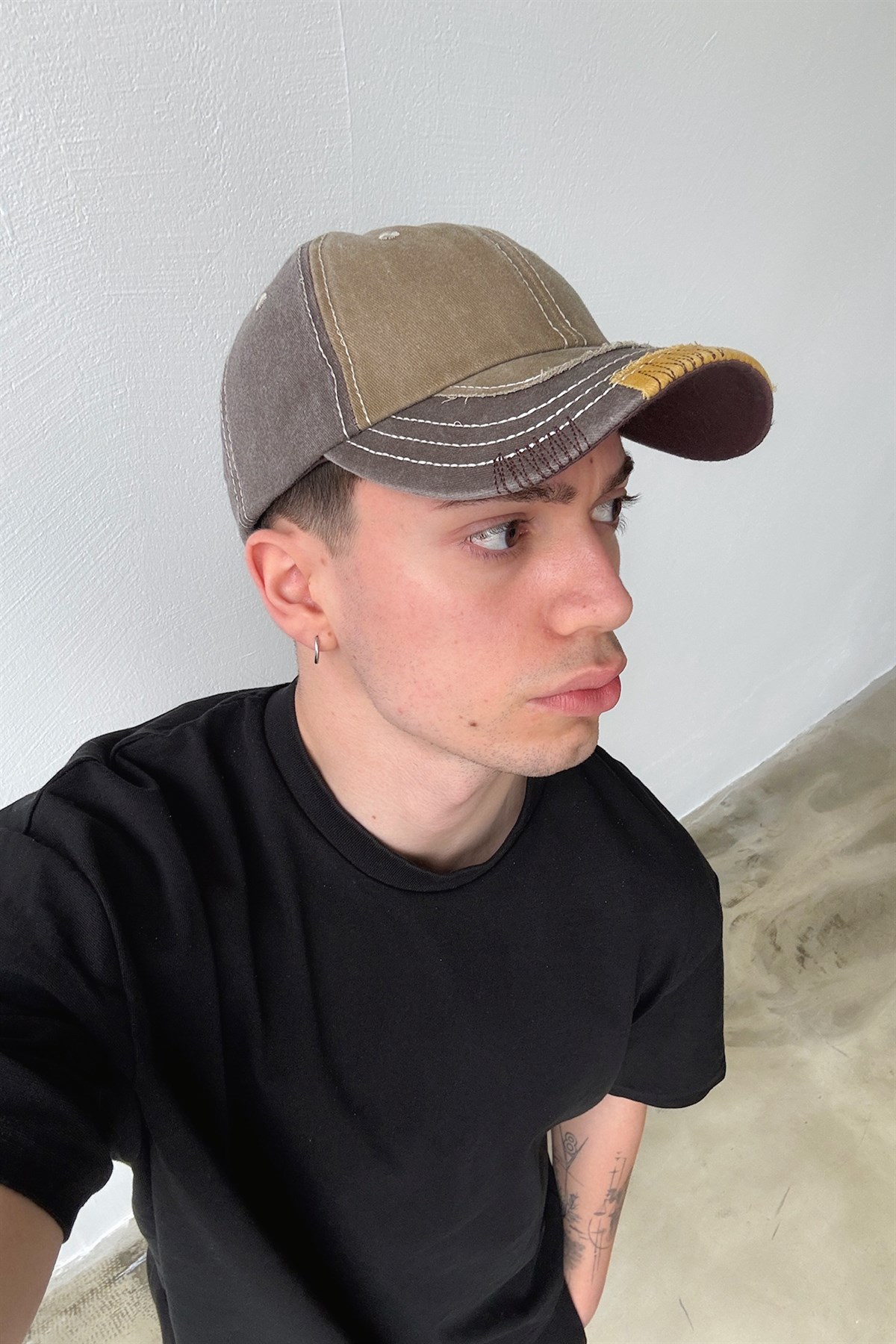 Dikiş Detaylı Şapka