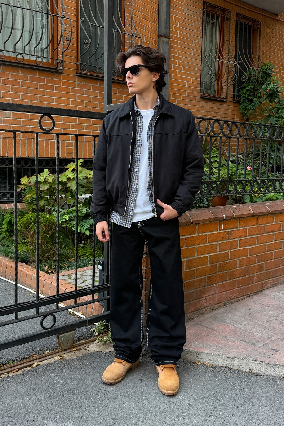 Dikiş Detaylı Yıkamalı Baggy Jean