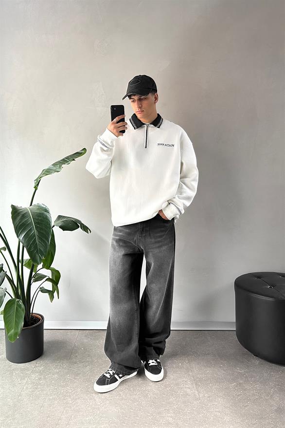 Dikişli Yaka Half Zip Oversize Beyaz Sweatshirt