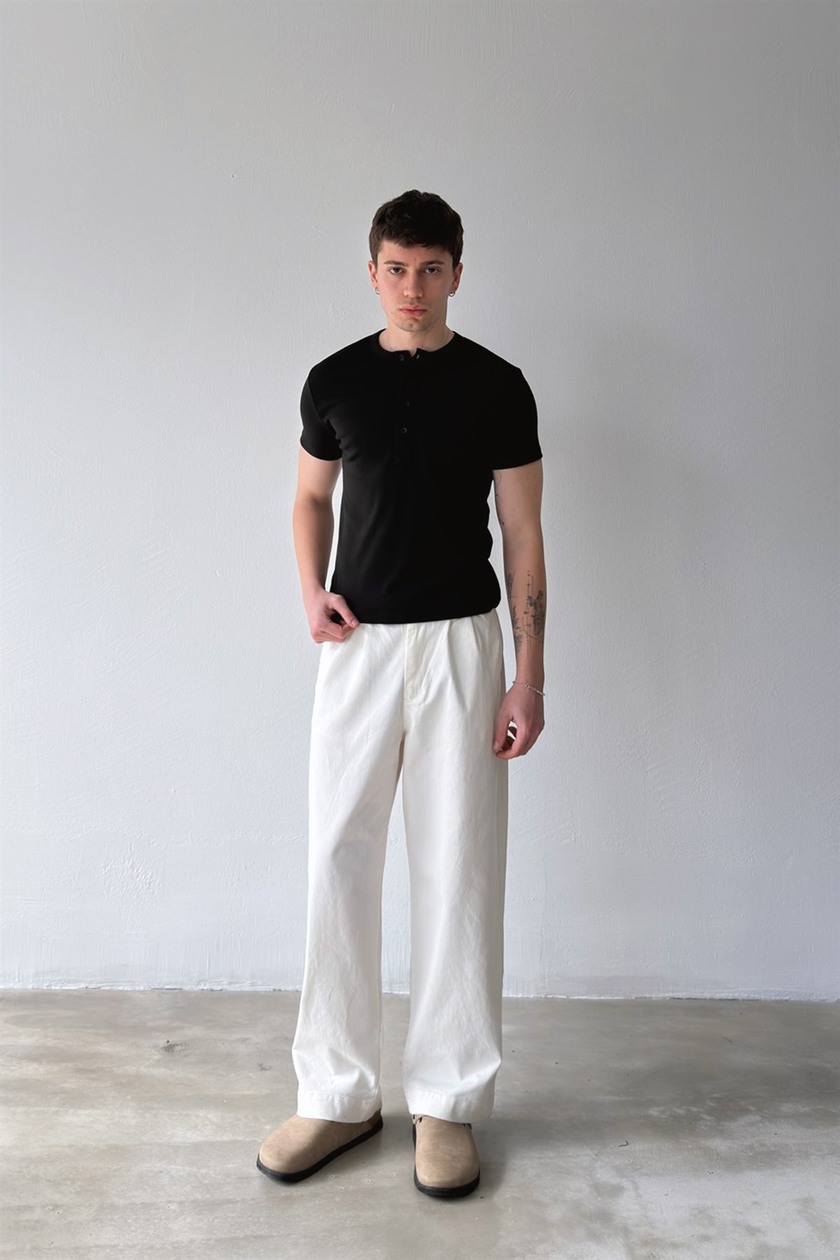 Düğmeli Basic Tişört