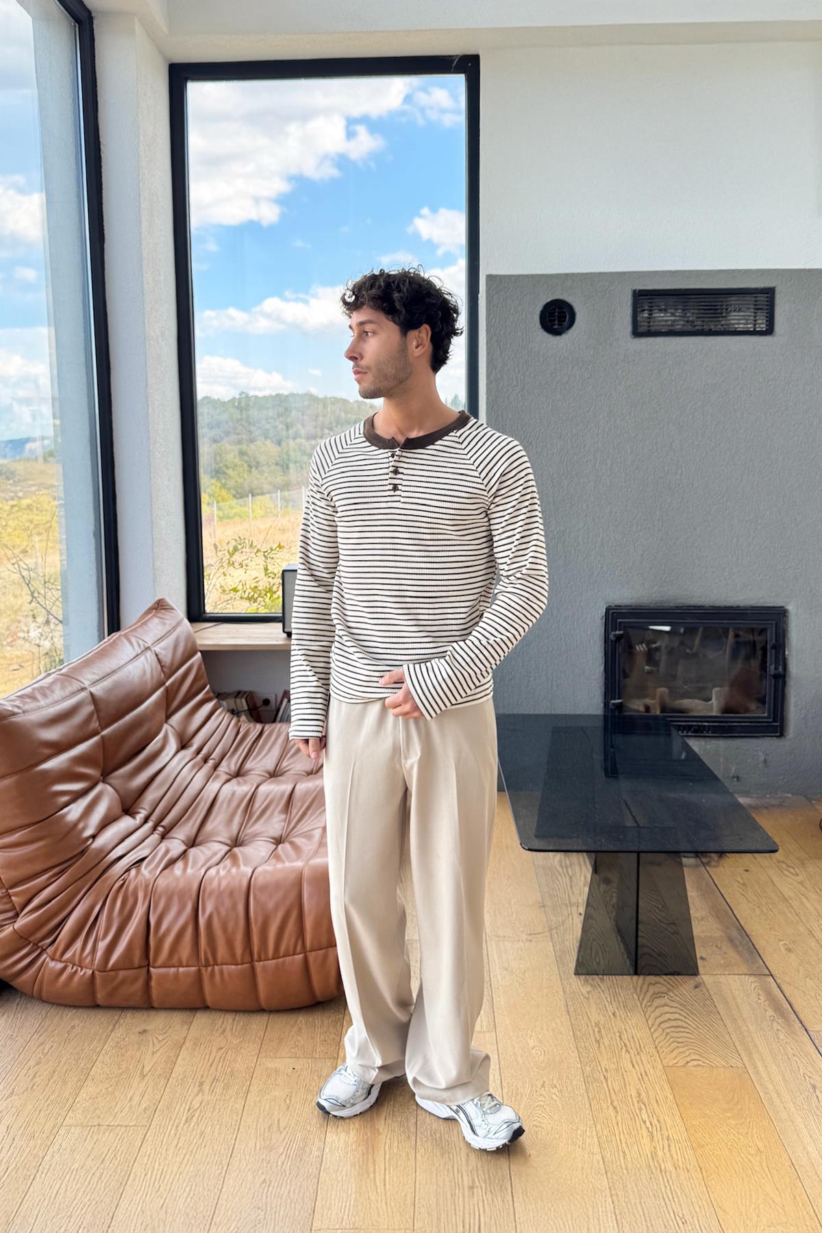 Düğmeli Çizgili Tişört Kahverengi