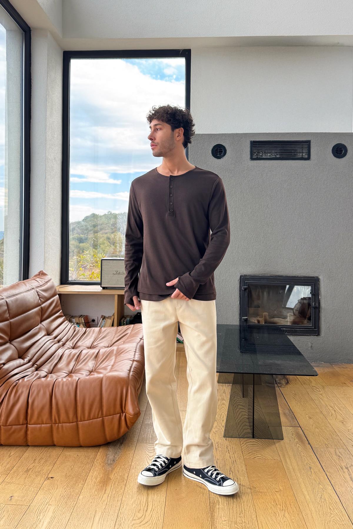 Düğmeli Uzun Kol Tişört Kahverengi