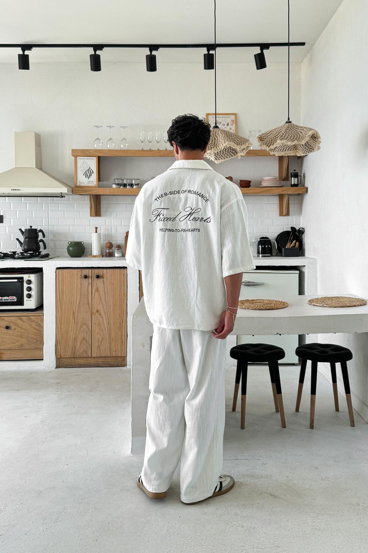 Ekru Fixed Hearts Nakışlı Kısa Kol Gömlek