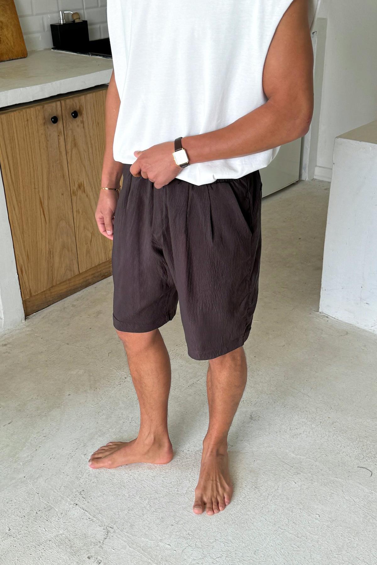 Kahverengi Ekstra Rahat Bel Lastikli Şort