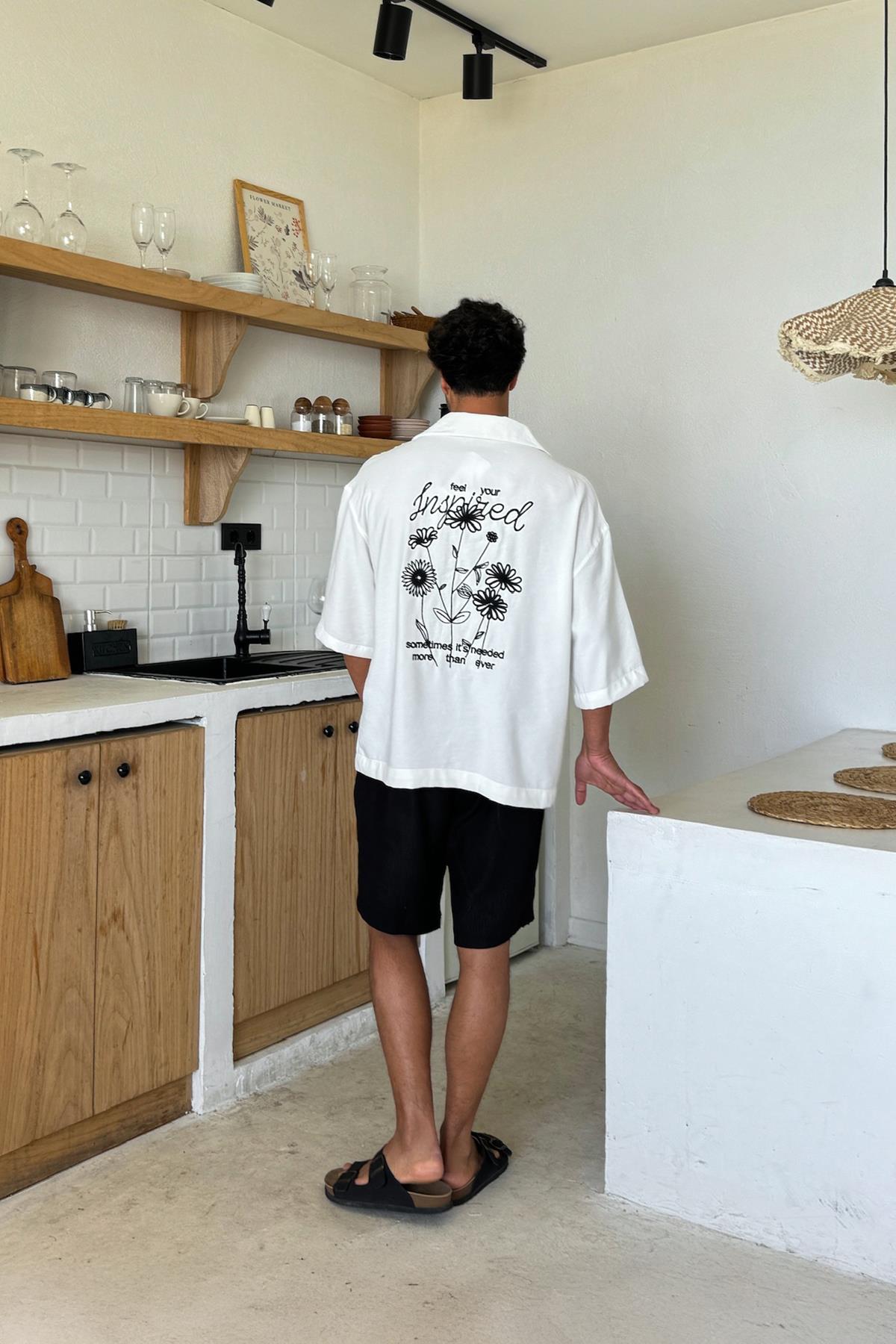 Siyah Ekstra Rahat Bel Lastikli Şort