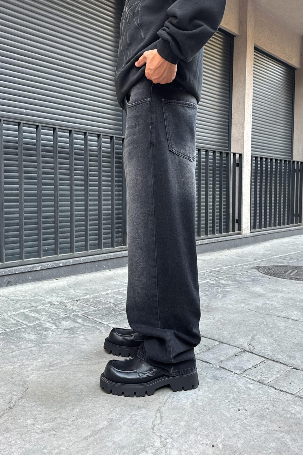 Eskitme Detay Çizgili Baggy Jean Siyah