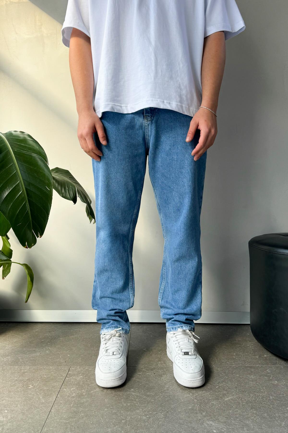Eskitme Model Basic Mavi Regular Jean