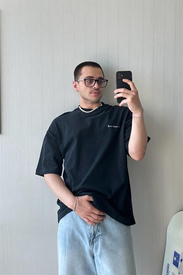 Essence Baskılı Oversize Tişört