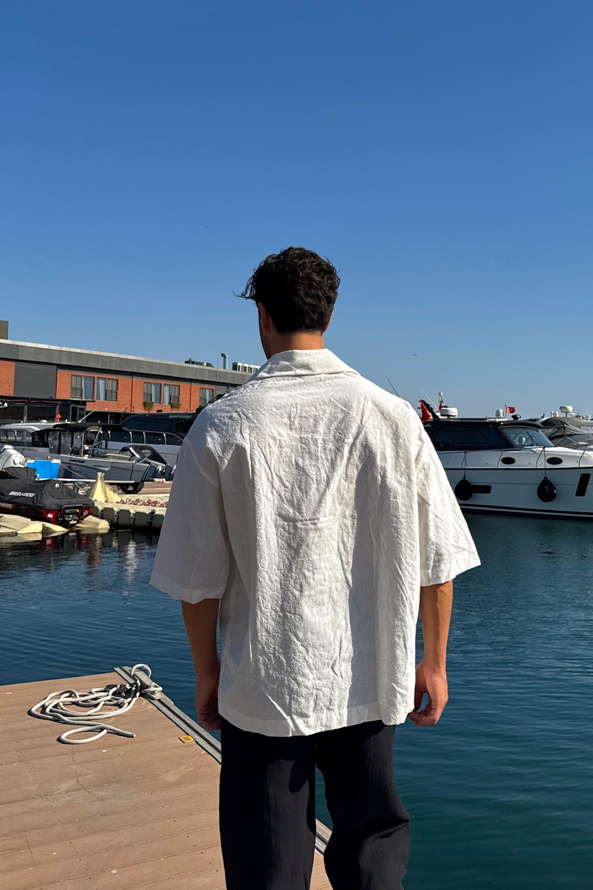 Etnic Desen Kısa Kol Oversize Gömlek Ekru