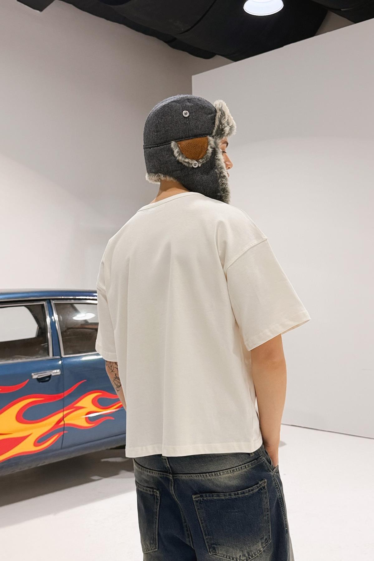 Fake And Real Baskılı Tişört