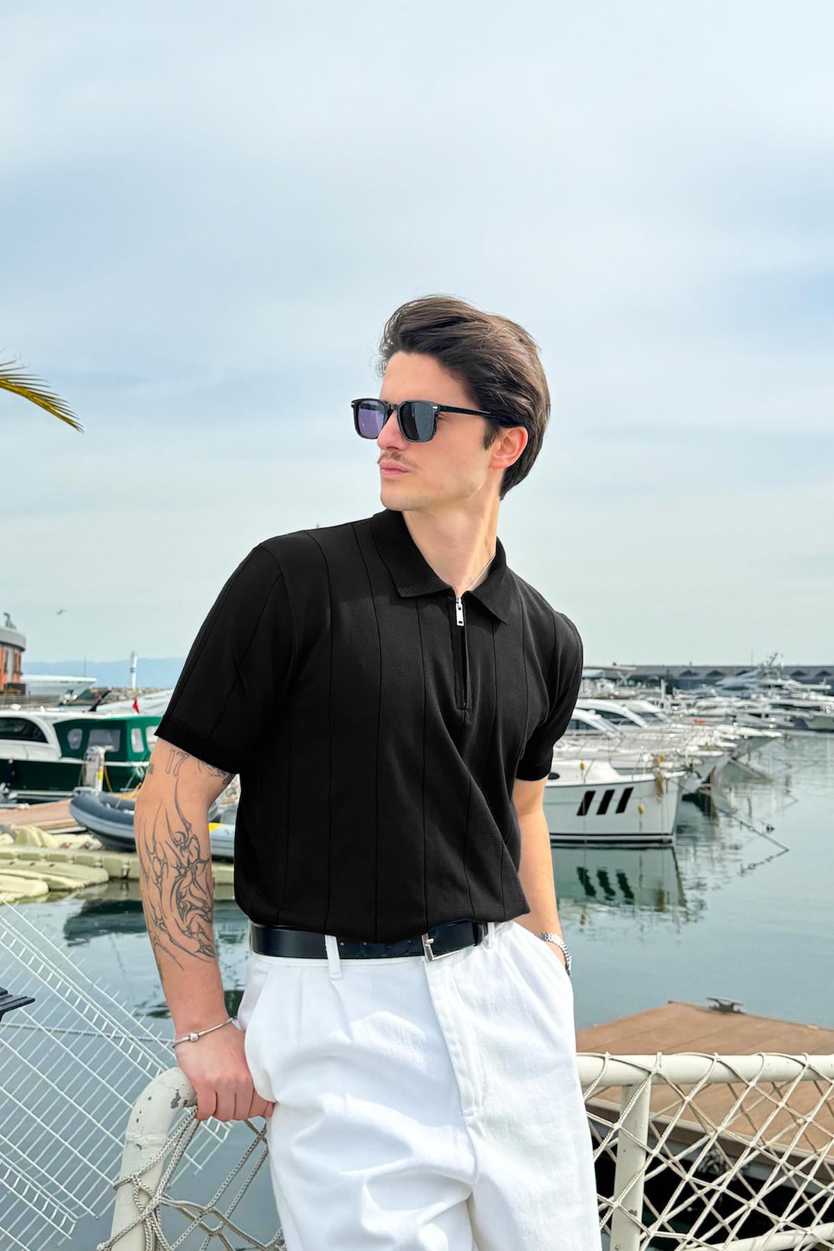 Fermuarlı Çizgi Dikiş Siyah Triko Tişört